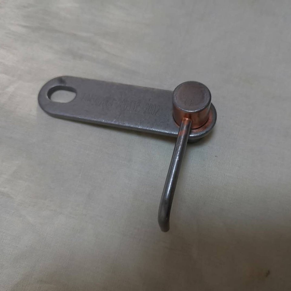 2013 Piston cooling nozzle