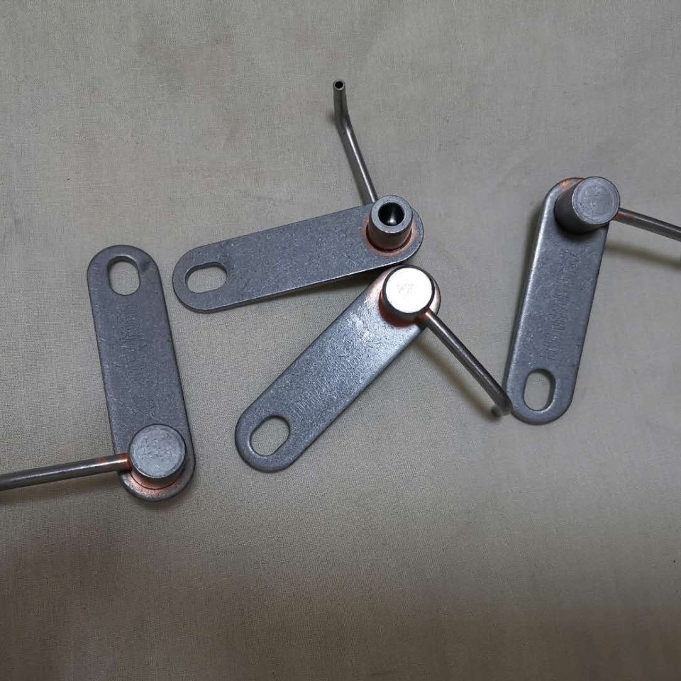 Deutz Piston cooling nozzle