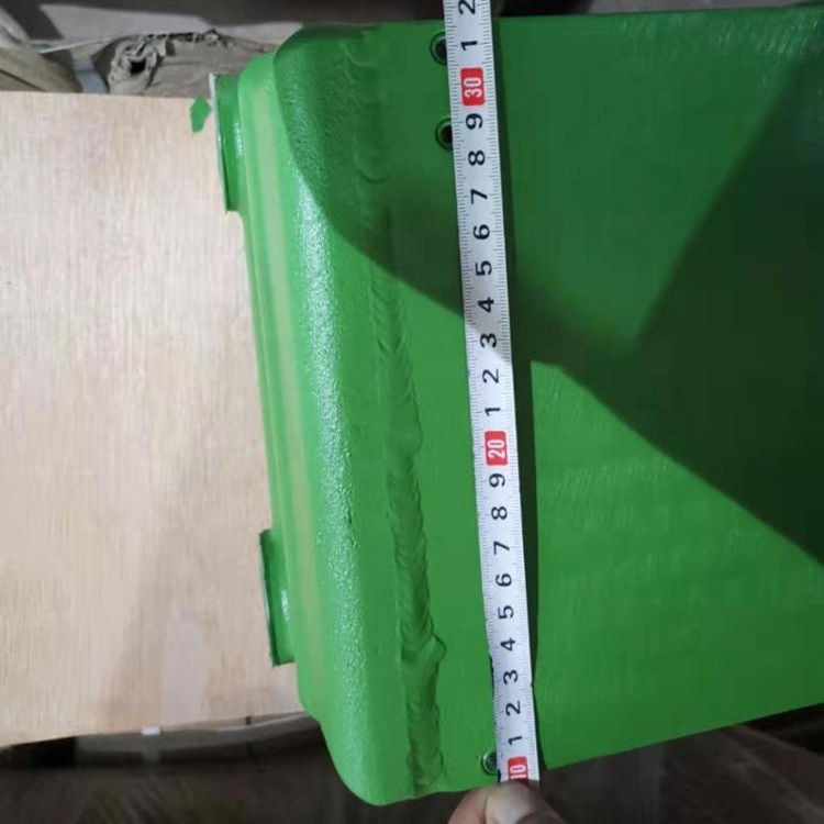 F4L913 Hydraulic Oil Cooler F4L913 Hydraulic Oil Cooler